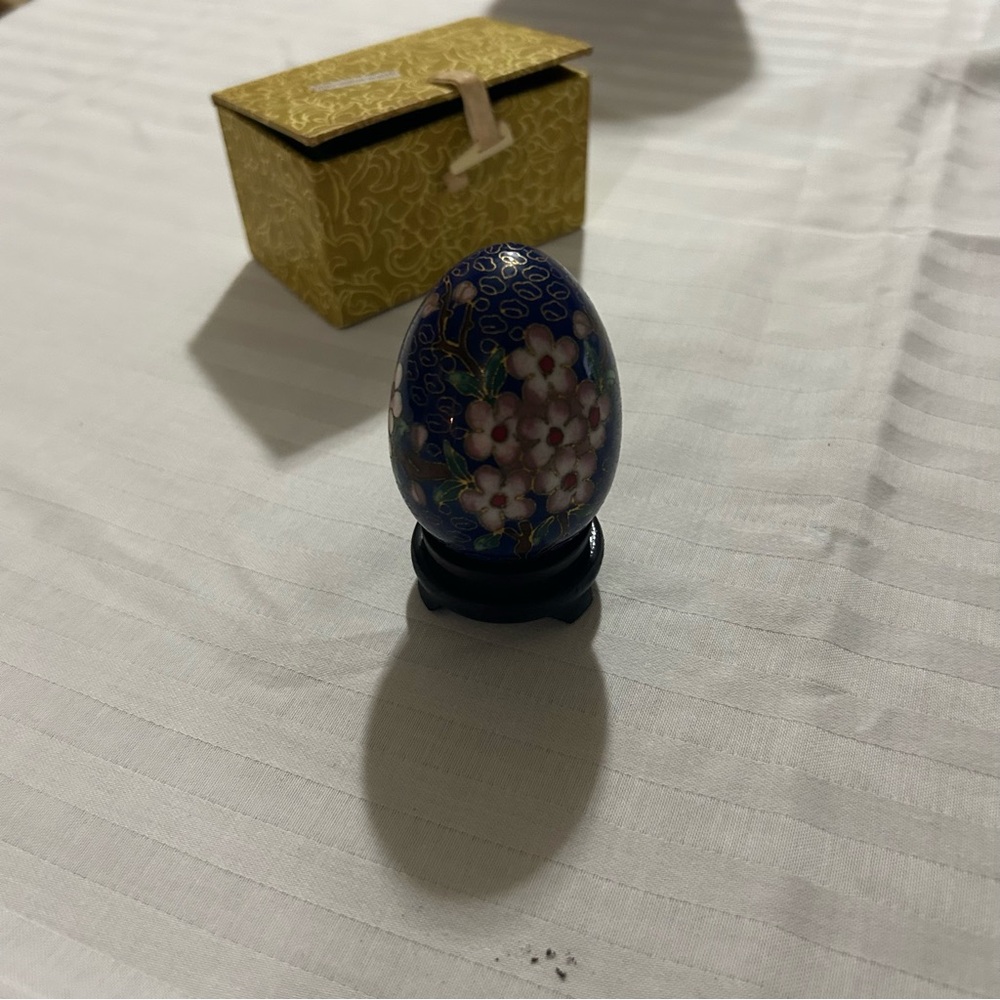 Cloisonne style egg